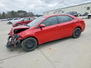 Toyota Corolla 1.8L 4 2015