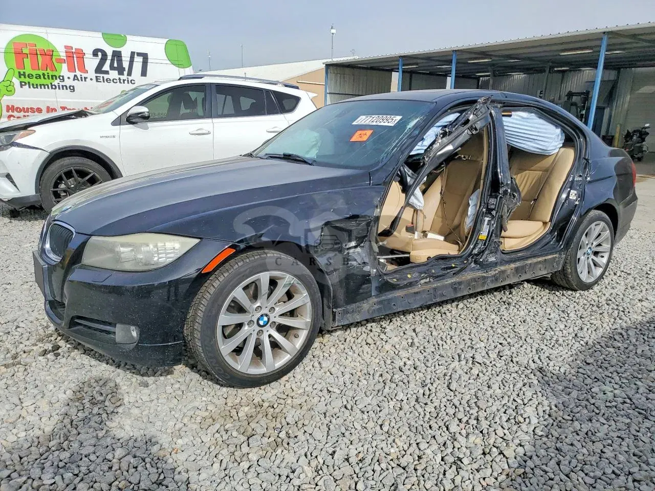 BMW 3 Series XI 3.0L 6 2011