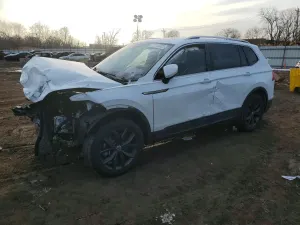 Volkswagen Tiguan SE 2.0L 4 2022