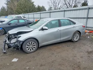 Toyota Camry LE 2.5L 4 2016