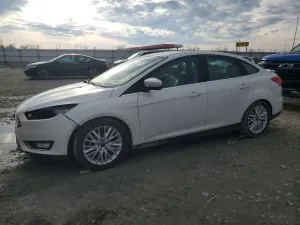 Ford Focus TITANIUM 2.0L 4 2015