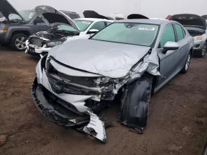 Toyota Camry LE 2.5L 4 2023
