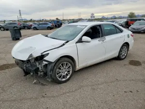 Toyota Camry LE 2.5L 4 2015