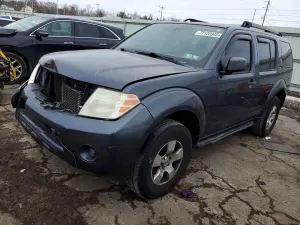 Nissan Pathfinder S 4.0L 6 2011