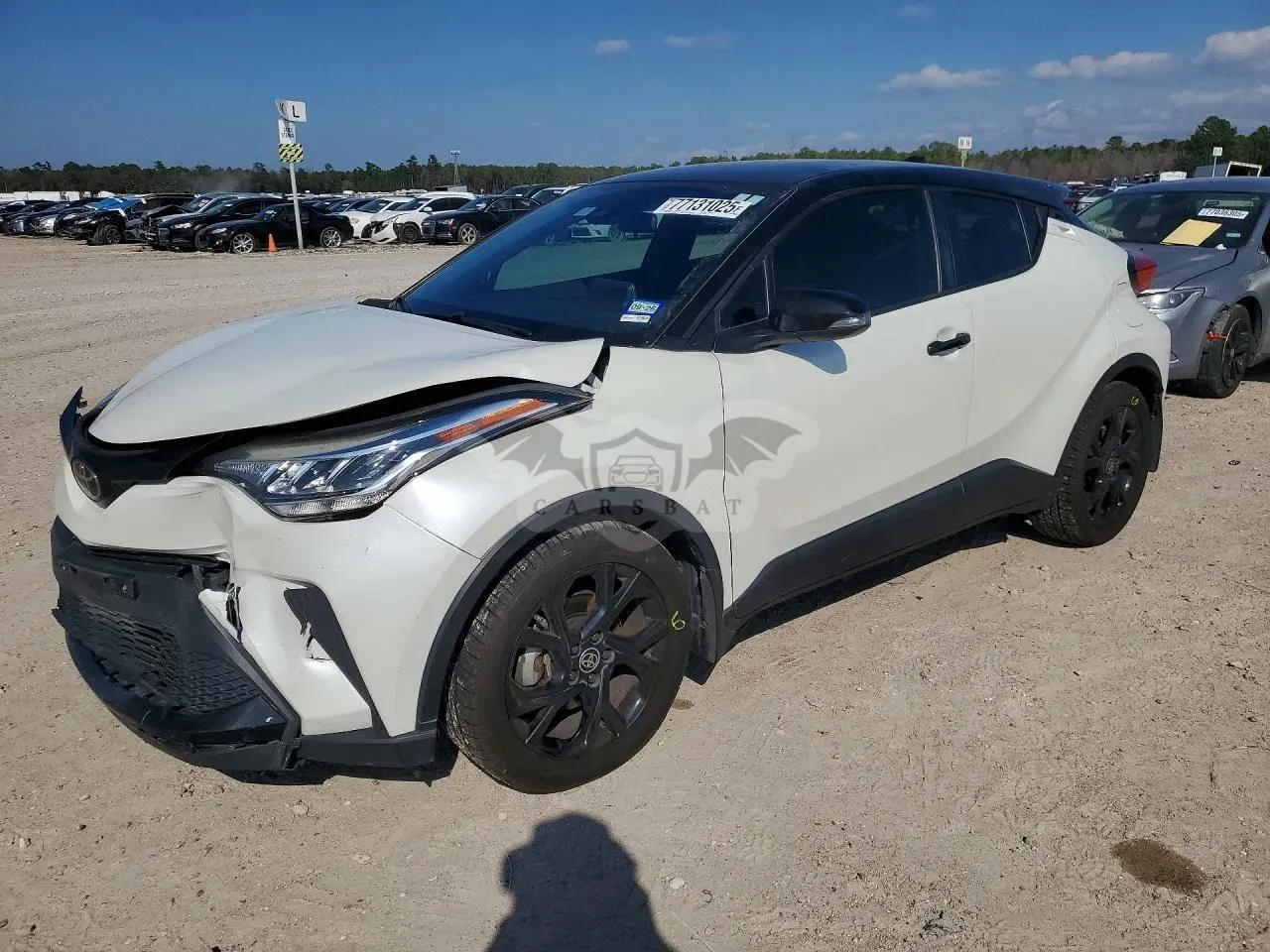 Toyota C-HR XLE 2.0L 4 2021
