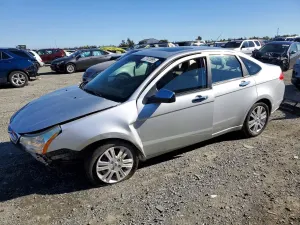 Ford Focus SEL 2.0L 4 2010