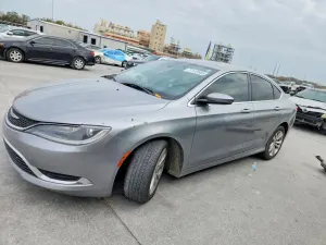 Chrysler 200 2.4L 4 2017