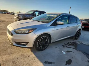 Ford Focus SE 2.0L 4 2016