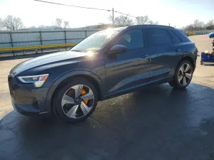 Audi E-Tron PREMIUM PLUS 2022