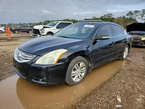 Nissan Altima BASE 2.5L 4 2011