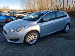 Ford Focus SE 2.0L 4 2015
