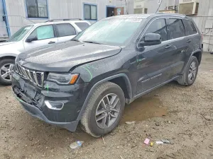 Jeep Grand Cherokee LAREDO 3.6L 6 2020