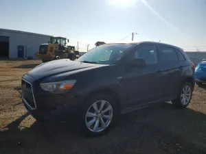 Mitsubishi Outlander ES 2.0L 4 2015