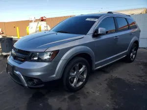 Dodge Journey CROSSROAD 2.4L 4 2016