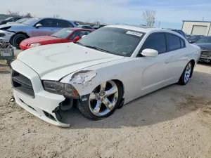 Dodge Charger SXT 3.6L 6 2012