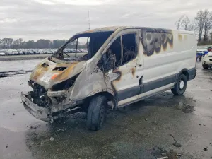 Ford Transit 3.7L 6 2017