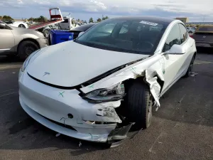 Tesla Model 3 2020
