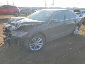 Volkswagen Passat SE 2.0L 4 2020
