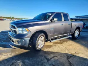 RAM 1500 SLT 5.7L 8 2017
