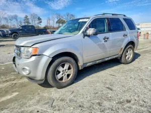 Ford Escape XLT 2.5L 4 2010
