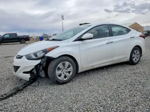 Hyundai Elantra SE 1.8L 4 2016
