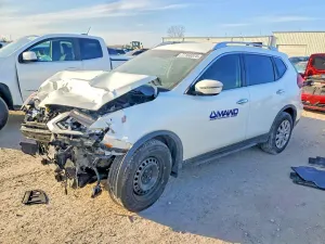 Nissan Rogue S 2.5L 4 2017