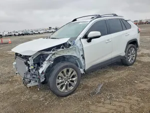Toyota Rav4 XLE PREMIUM 2.5L 4 2025