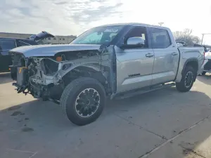 Toyota Tundra CREWMAX SR 3.4L 6 2023
