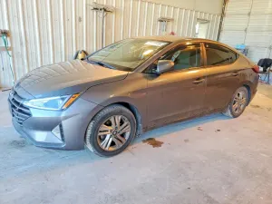 Hyundai Elantra SEL 2.0L 4 2019