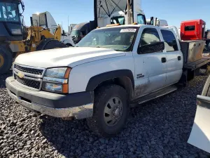 Chevrolet Silverado 1500 K3500 6.6L 8 2005