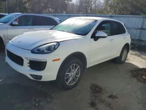 Porsche Cayenne 3.6L 6 2016