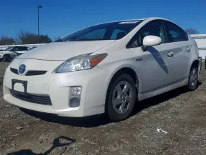 Toyota Prius 1.8L 4 2010