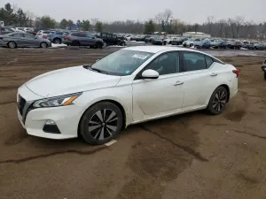 Nissan Altima SV 2.5L 4 2022