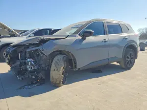 Nissan Rogue SV 1.5L 3 2023