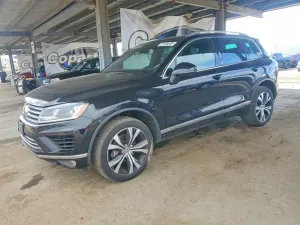 Volkswagen Touareg WOLFSBURG 3.6L 6 2017