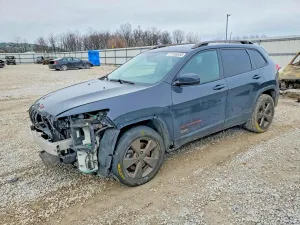 Jeep Cherokee 2.4L 4 2017