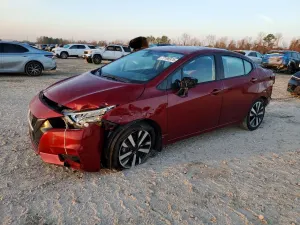 Nissan Versa SR 1.6L 4 2022