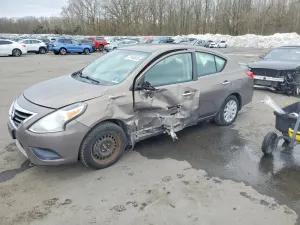 Nissan Versa S 1.6L 4 2017