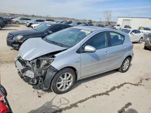 Toyota Prius 1.5L 4 2013