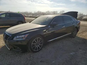 Lexus LS 4.6L 8 2015