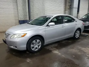 Toyota Camry BASE 2.4L 4 2009