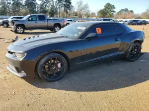 Chevrolet Camaro 2SS 6.2L 8 2015