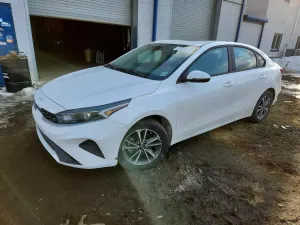 Kia Cerato / Forte / K3 LX 2.0L 4 2023