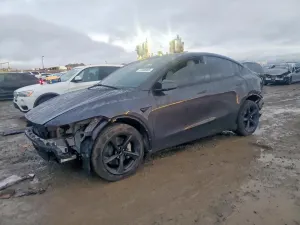 Tesla Model Y 2026