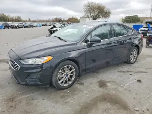 Ford Fusion SE 1.5L 4 2020