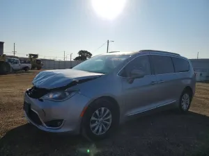 Chrysler Pacifica TOURING L 3.6L 6 2017