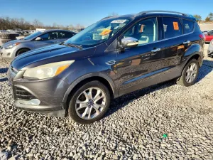 Ford Escape TITANIUM 2.0L 4 2015
