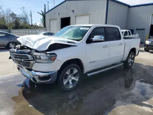 RAM 1500 LARAMIE 5.7L 8 2021