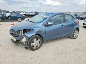 Mazda 2 SPORT 1.5L 4 2014