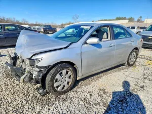 Toyota Camry BASE 2.5L 4 2010